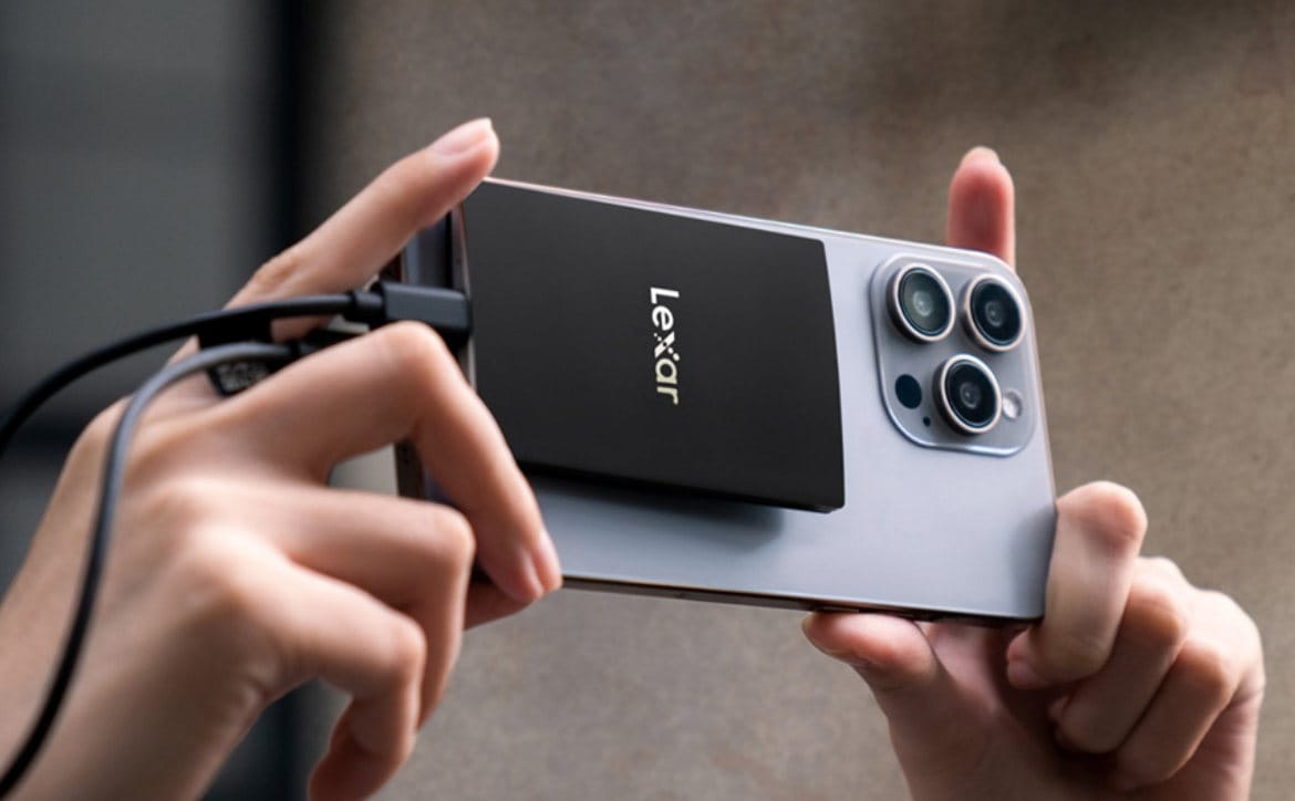 Le nouveau lexar SL500 se marie parfaitement avec l'iPhone 15 Pro