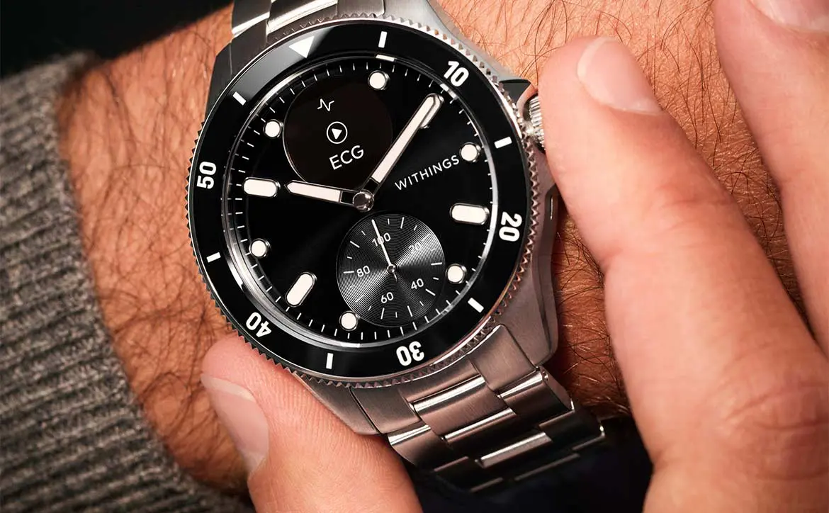 ScanWatch Nova propose la numérisation et le suivi de la santé dans la conception de style plongeur de luxe