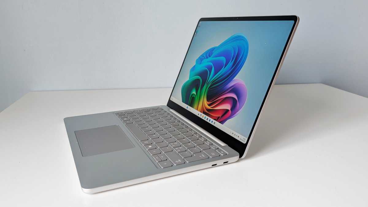 Ordinateur de surface 13