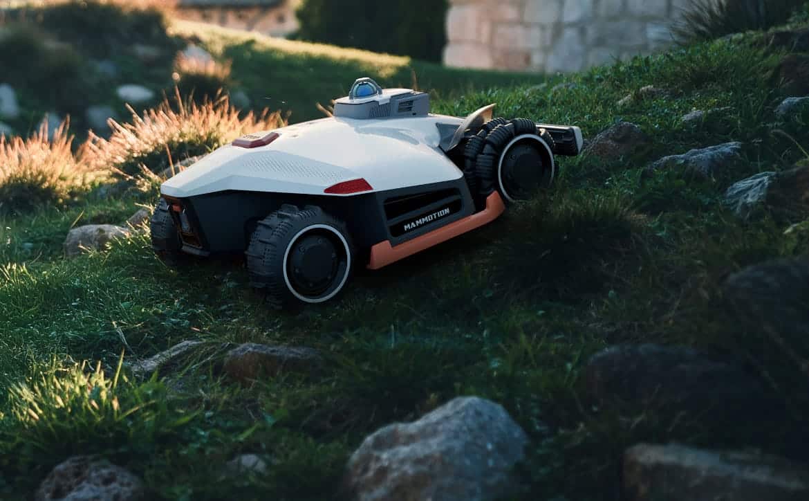 CES 2026 : MAMMOTION annonce de nouvelles tondeuses, dont son produit phare LUBA3 AWD