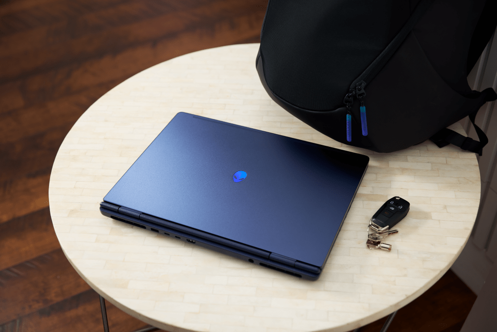 Alienware 16X Aurora