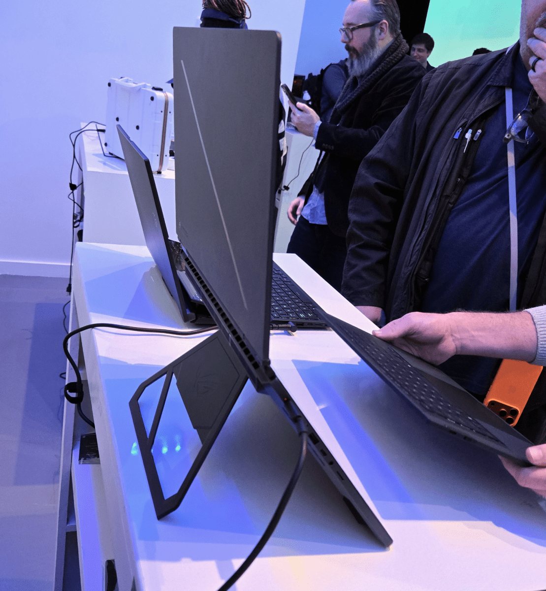 Ordinateur portable de jeu Asus Zephyrus Duo, arrière