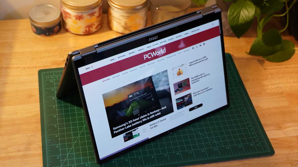 Facteur de forme 2-en-1 MSI Prestige Flip 14 AI+