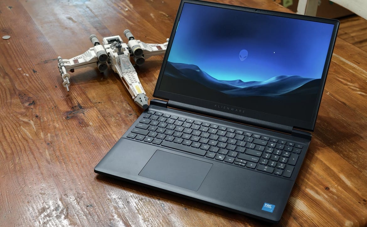 Test d'Alienware 15 : l'ordinateur portable de jeu pour les joueurs à petit budget 10 Image vedette d’Alienware 15