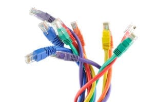 Vue de différents câbles Ethernet