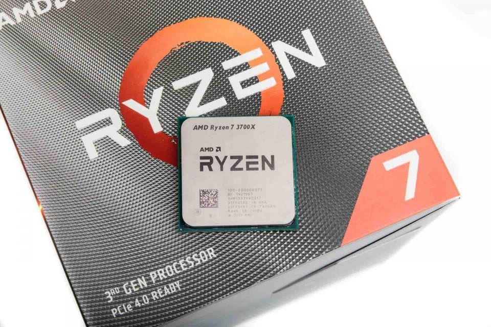Vue du processeur AMD Ryzen 7 3700X