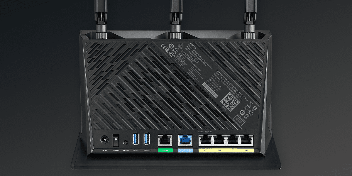Les différentes connectiques proposées par le routeur Wifi Asus RT-AX86U AX5700