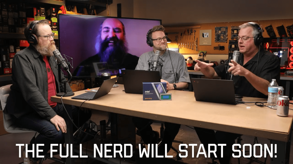 TFN25 370 TFNep370 CC 00 02 15 17 Still003