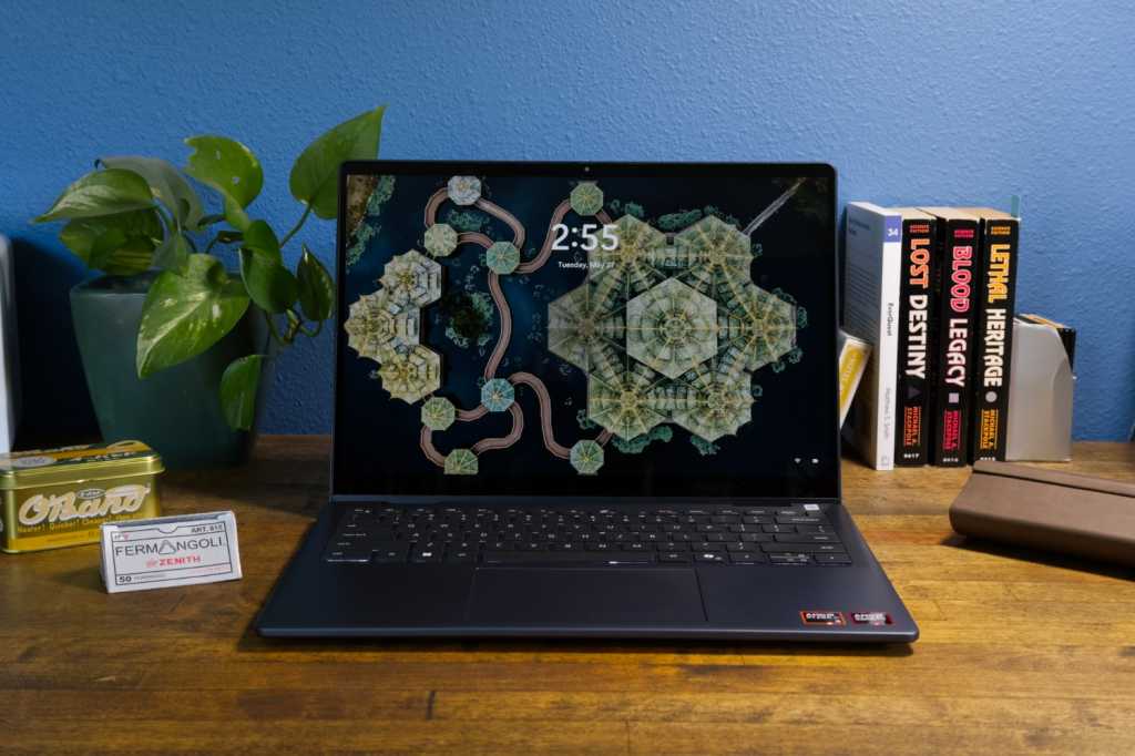 Dell Plus 14 2-in-1 hero