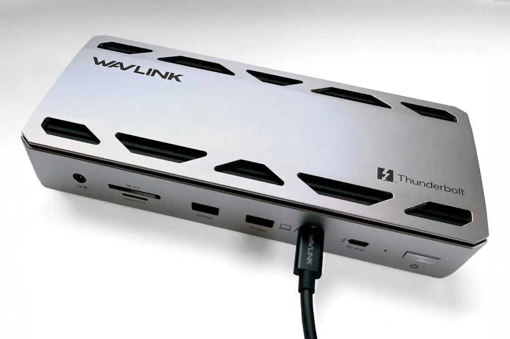 Wavlink Thunderbolt 5 Docking Station front 5