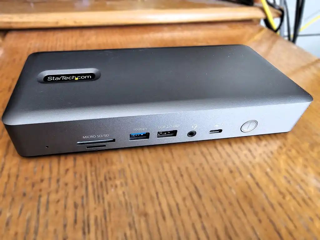 StarTech Thunderbolt 4 dock 1