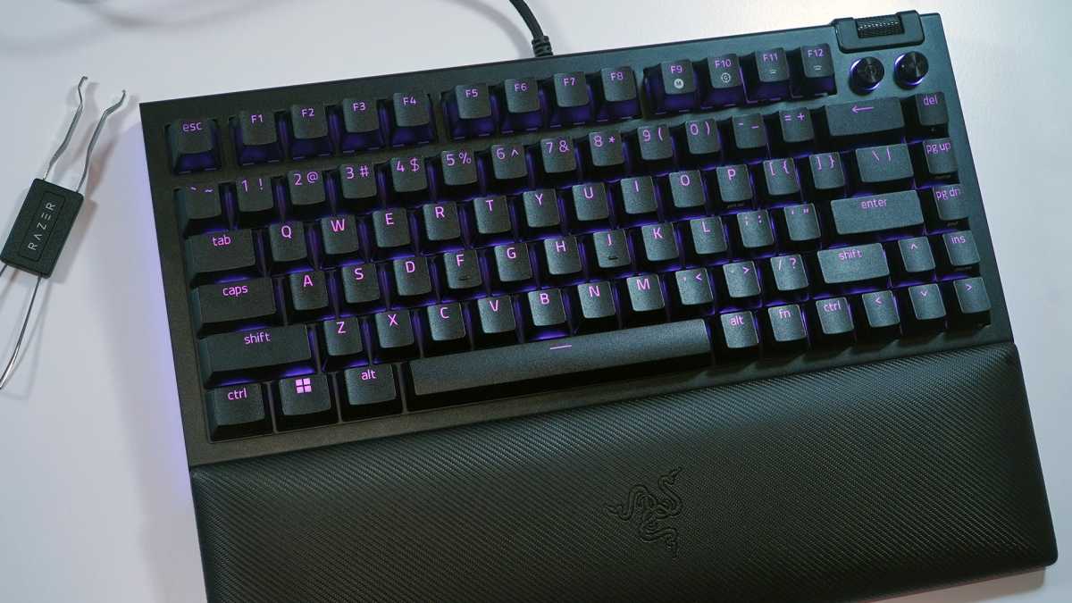 Image d'en-tête Razer BlackWidow V4 75%