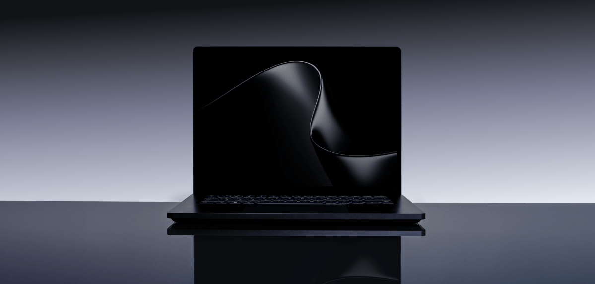 Microsoft Surface Laptop Ultra Image 3 stock