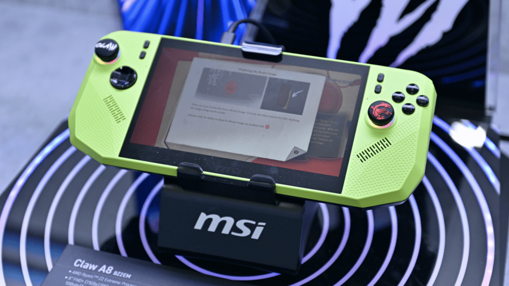 MSI Claw A8 AMD Ryzen Z2 Extreme