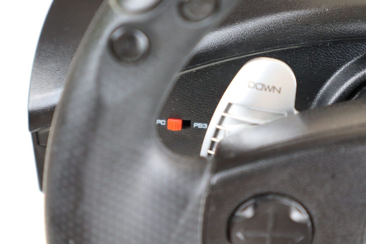 Les meilleurs volants PC et PS2 : comparatif et guide d’achat 2024